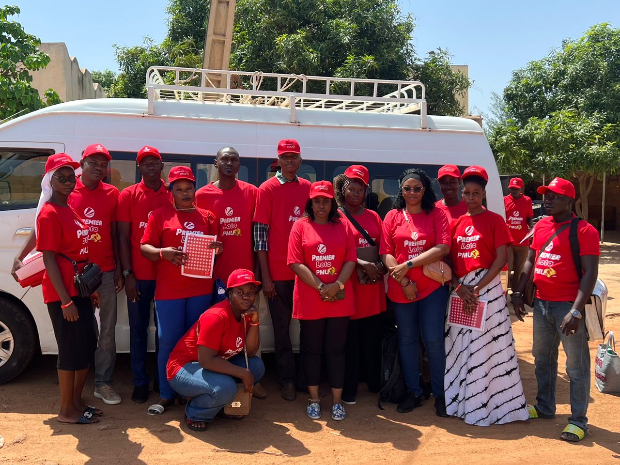 La force de vente du loto 5/90 et du pari foot du PMU MALI à Koutiala